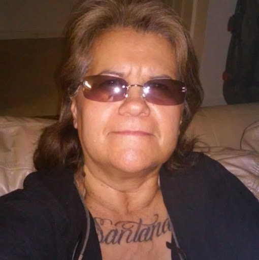 Theresa Santana Photo 9