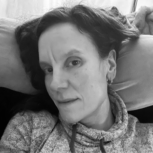 Christine Ashton Photo 31