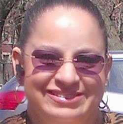 Sandra Martin Photo 32