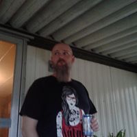 Johnny Pierce Photo 44