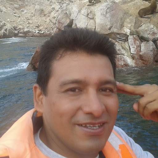 Joel Salinas Photo 9
