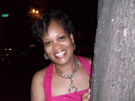 Angela Peters Photo 28