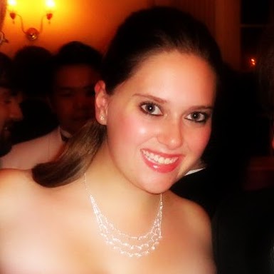 Michelle Barker Photo 41