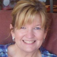 Teri Estes Photo 6