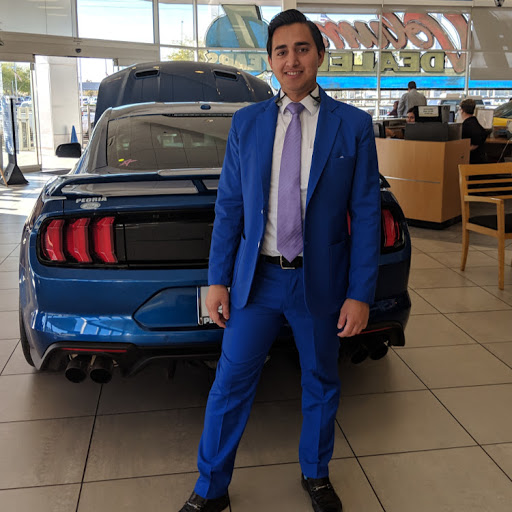 Daniel Munoz Photo 13