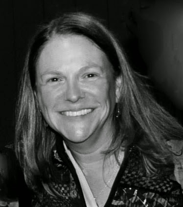 Vicki Levy Photo 9