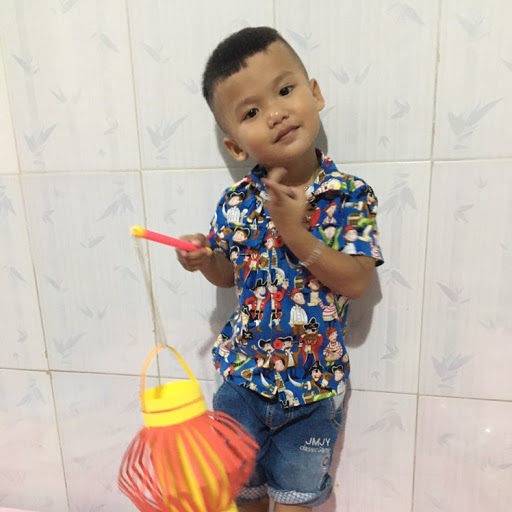 Vy Truong Photo 25