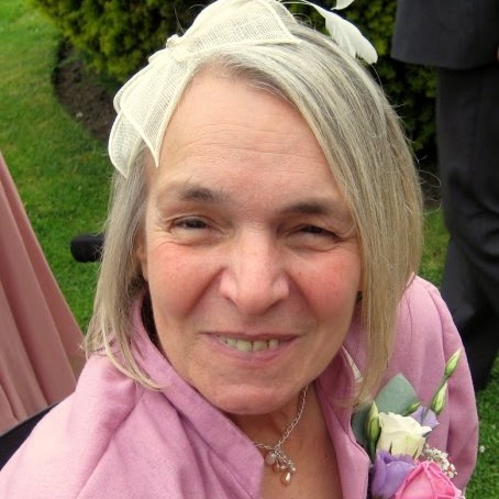 Christine Pearce Photo 10