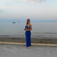 Rachael Robertson Photo 9
