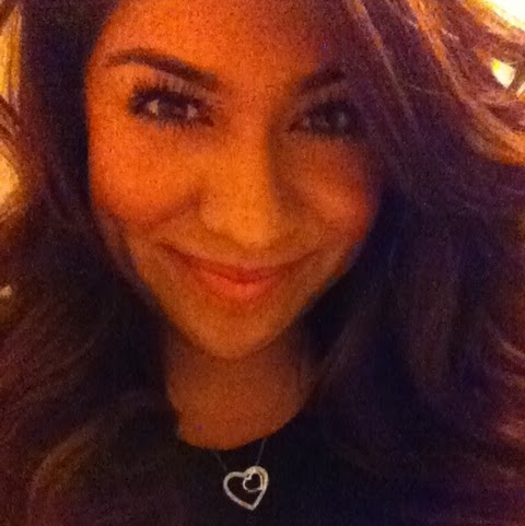 Yvette Reyes Photo 13