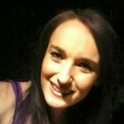 Heather Rowe Photo 4