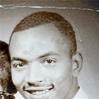 William Banks Photo 39