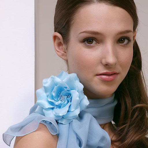 Anne Simmons Photo 8