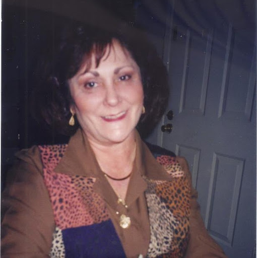 Betty Estes Photo 36