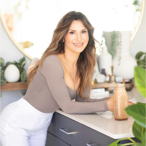 Jennifer Hollander Photo 24