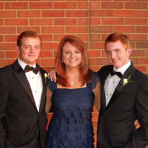 Michele Horton Photo 36