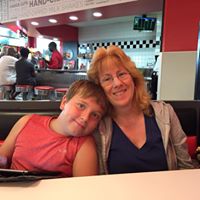 Shari Meyer Photo 21