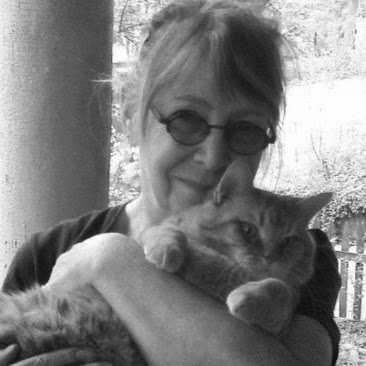 Christine Miles Photo 34