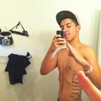 Garret Johnson Photo 6