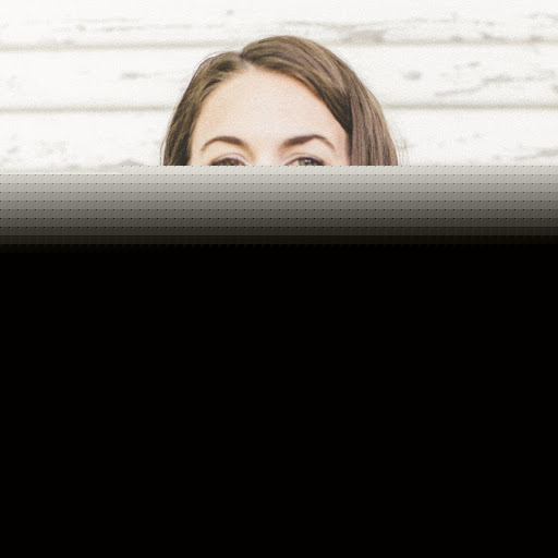 Laura Simms Photo 7