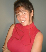 Linda Kelly Photo 2