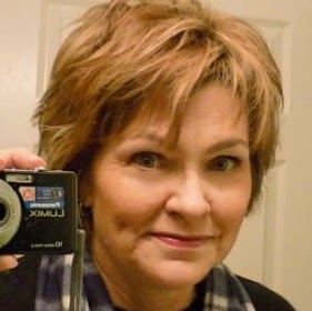 Lynn Martin Photo 15