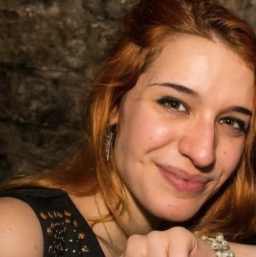 Melanie Lambert Photo 7