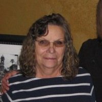 Michelle Piatt Photo 14
