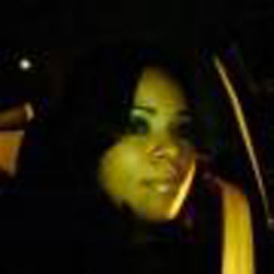 Kelly Pena Photo 5