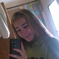 Paige Howard Photo 17