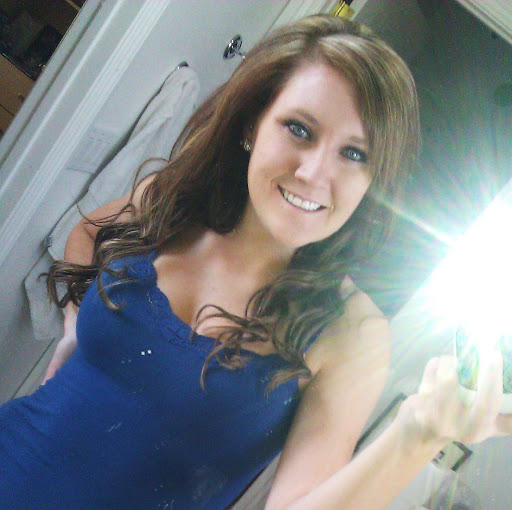 Danielle Bell Photo 31