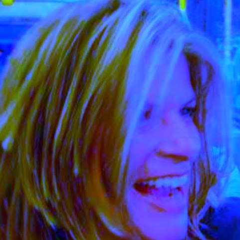 Michelle Carlisle Photo 19