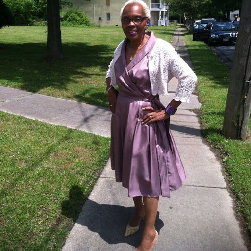 Bernice Moore Photo 7