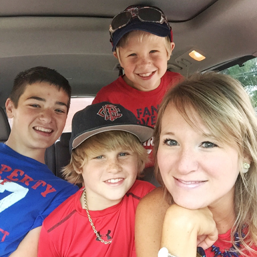 Kimberly Tidwell Photo 18