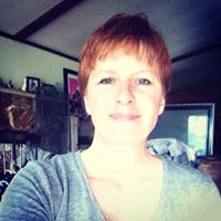 Laura Schultz Photo 44