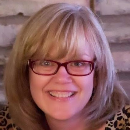 Julia Moore Photo 5