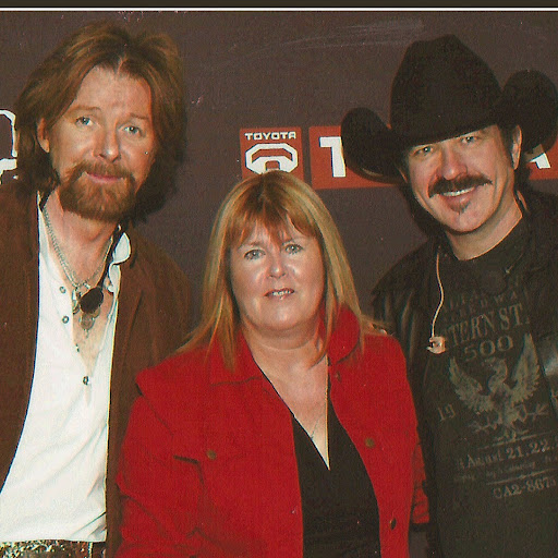 Patricia Wetzel Photo 7
