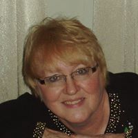 Jane Tyler Photo 23