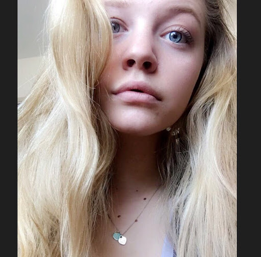 Nell Robinson Photo 6