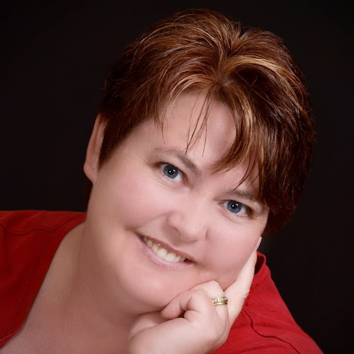 Rebecca Kyle Photo 28