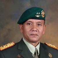 Gerry Daniel Photo 25