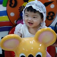Samantha Seng Photo 8