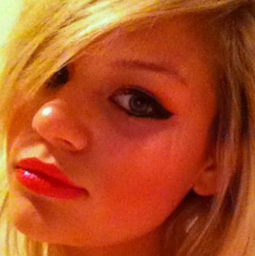 Hannah Grey Photo 28