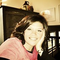 Sarah Neukam Photo 3
