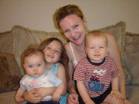 Lindsay Morris Photo 29