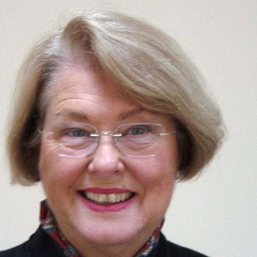 Shirley Burroughs Photo 30