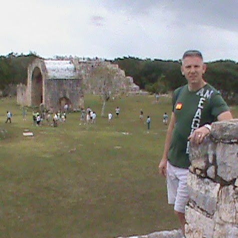 Dennis Ingram Photo 3