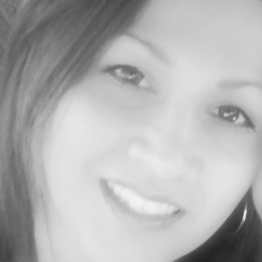 Johanna Vasquez Photo 19