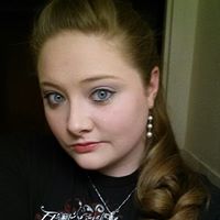 Danielle Langston Photo 10