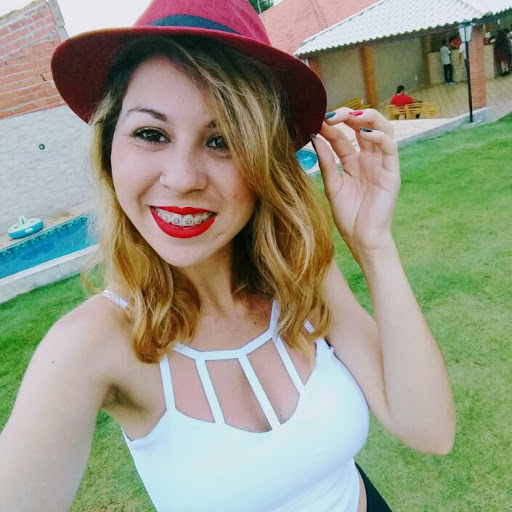 Jessica Souza Photo 11